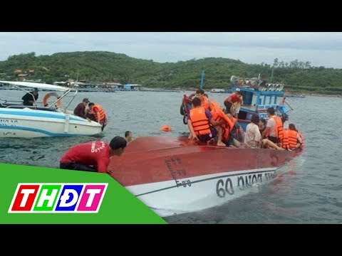 Chìm ca nô chở khách trên Vịnh Nha Trang, ít nhất 2 người chết | THDT