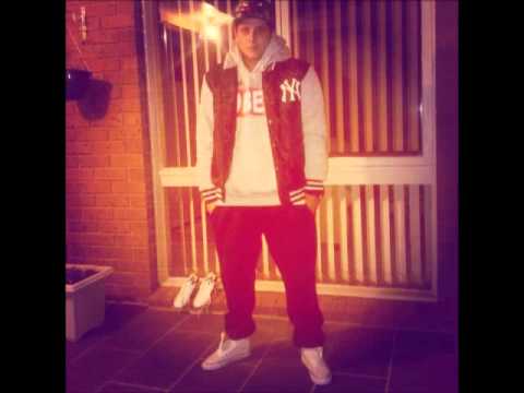 Mc ErDaL (Fricc) -  Kisa Bir Not 2013