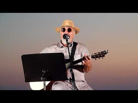 "E SE DIO FOSSE UNO DI NOI" - EUGENIO FINARDI live @ Tramonto a San Mauro (17.8.2017)