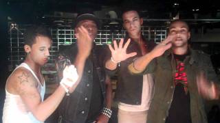 ‪&#39;She Makes Me Wanna&#39; #1!‬