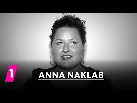 Anna Naklab im 1LIVE Fragenhagel | 1LIVE