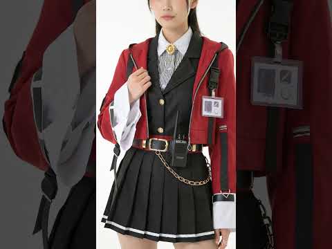 紅色外套黑色制服