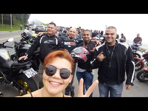 rolê do grupo Os Ninja com os amigos motociclista Germano Gil e Nina piu-piu