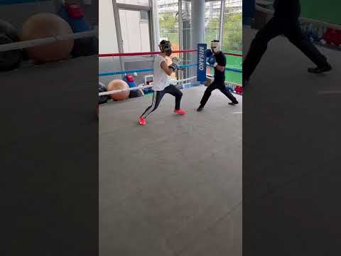 左ジャブの使い方ナイス👍　　2025年秋