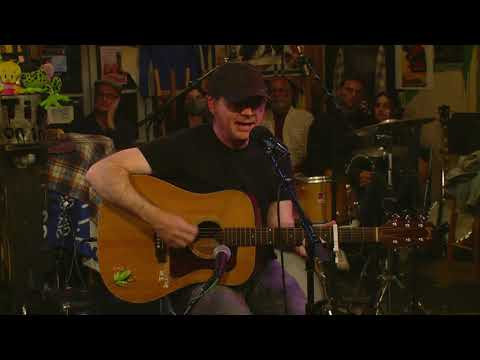 Ken Webb - Beauty All Around - Live at Kulak's Woodshed