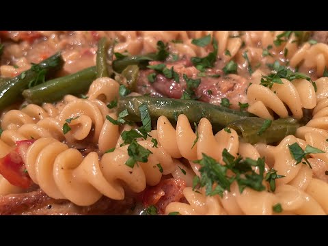Episode #42: One-Pot Chicken, Bacon, and Goat Cheese Pasta