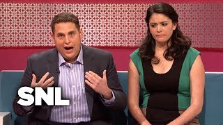 Download Lagu Someone Clogged The Couples Quiz Toilet - SNL Thumbnail