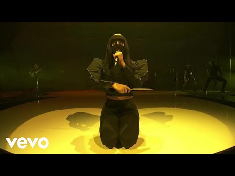 Video thumbnail for Aura (Live at iTunes Festival 2013)