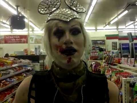 Sharon Needles & Willam go grocery shopping