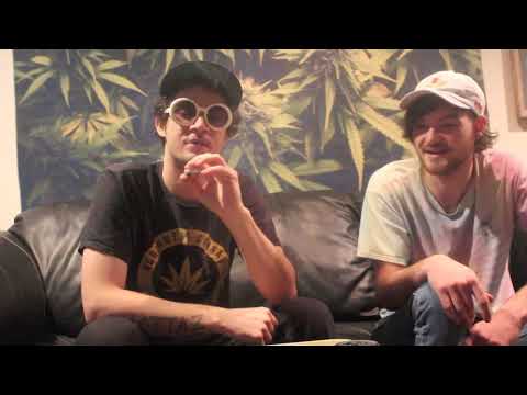 Strain Tasters Cannabis Reviews - Candy Rain