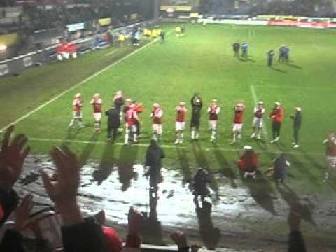 Fortuna Sittard - MVV Maastricht 1-2 (14-12-2012): feest na de wedstrijd