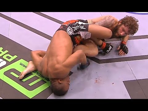 UFC 173 Michael Chiesa vs Francisco Trinaldo