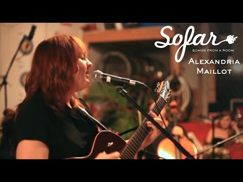 Alexandria Maillot - Make it out | Sofar Vancouver