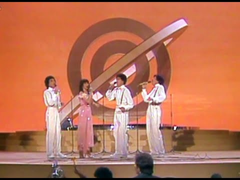 1979 Israel: Gali Atari & Milk & Honey - Hallelujah (1st place at Eurovision Song Contest) SUBTITLED