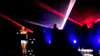 (HD) Kylie Minogue - Anti Tour , Say Hey