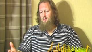Eddie from 'The Deen Show' interviews Abdur Raheem Green in Urdu.