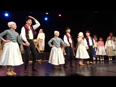 FS ROSÉNKA Praha - Působivé vánoční představení, část 1/2 // Praha 2019