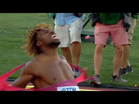 NOAH LYLES - BEAST MODE  - 200M - RUNS 19.31 🦁 ROARS🦁  to  USA RECORD #highlights