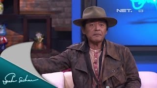 Download lagu Sarah Sechan - Sujiwo Tedjo main saxophone Sekar Melati mp3 Download lagu Sarah Sechan - Sujiwo Tedjo main saxophone Sekar Melati mp3