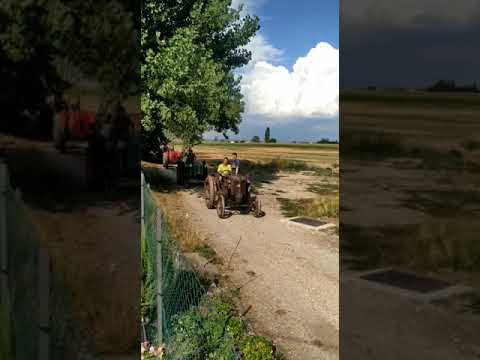 Sfilata trattori d epoca Termine di Villafalletto CN 2021