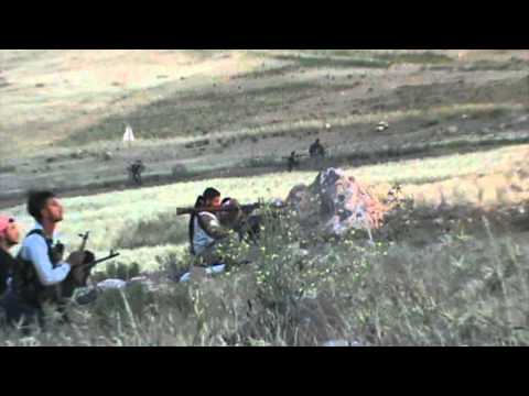 رباط عناصر كتيبة الشهيد مروان حديد على طريق الحمرا في ريف حماة