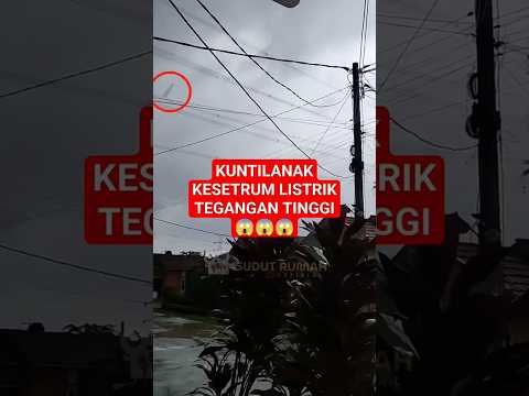 KUNTILANAK GOT ELECTROCUTED? HAHH🤨? #viral #shorts #appearance #genie #kuntilanak #mountain #poco...