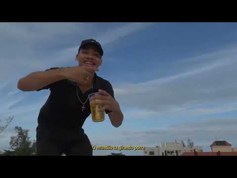 Reis, Digo, Decroc, Xavier2bit - O Mundo Não Gira Ele Capota [Clipe Oficial]