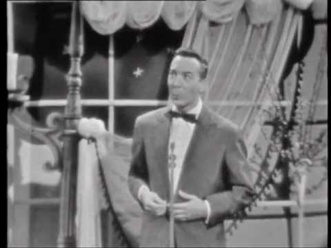 1958 Eurovision France - André Claveau - Dors, mon amour HQ