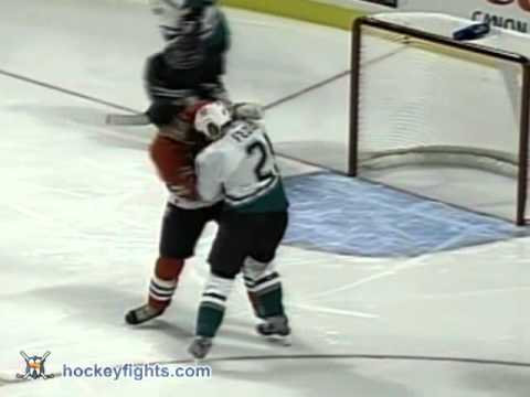 Todd Fedoruk vs Todd Simpson