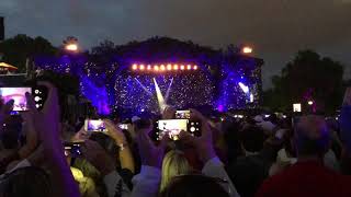 Barbra Streisand what the world needs now is Love