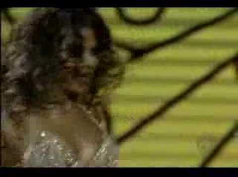 Beyoncé live @ Fashion Rocks 2006