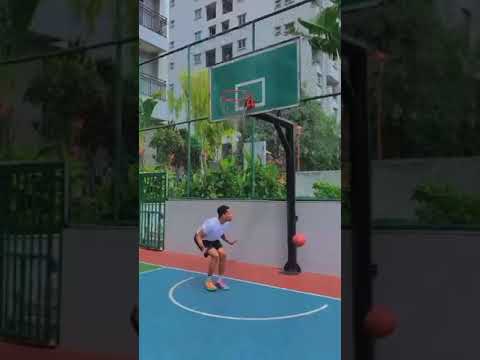 @JarronCrump  -Dropping Slam Dunk with JAJE SPORT SMF450 Basketball!"