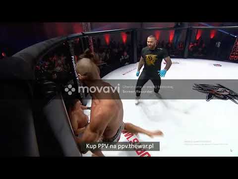 Soccer kick Soroko w akcji