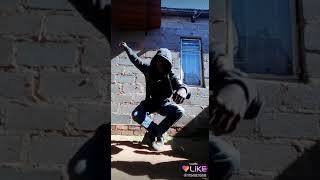 Dancing to ziwa murtu MsulwaKIDsa