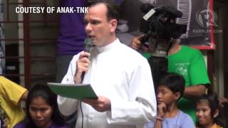 Pope Francis surprise visit to orphanage