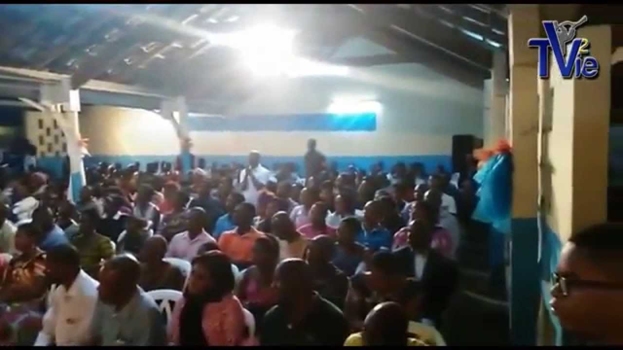 Thumbnail of video: Extrait  6 : Mission en Côte d'Ivoire (12/09/15)