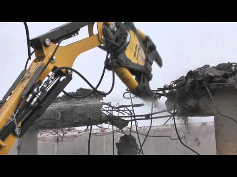 Brokk 160 at Karolinska Institute.avi