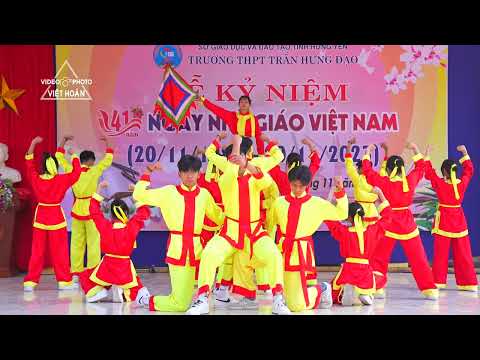 Tiết mục lớp 12A6 dự thi hội diễn văn nghệ ngày 20-11-2023