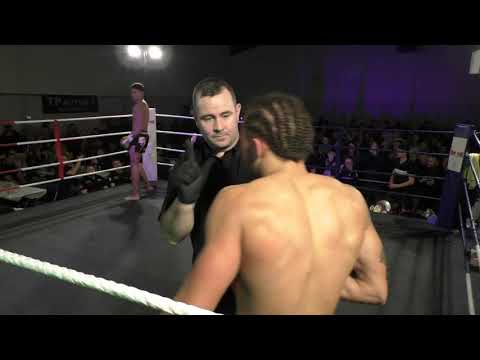 K1 International Bout  Tristan Barnette Dublin V Paul Allegret France .