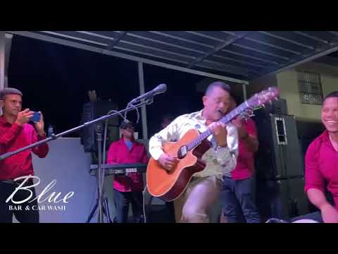 Fray Martinez - Aunque me llores (Me marcho lejos) - En vivo