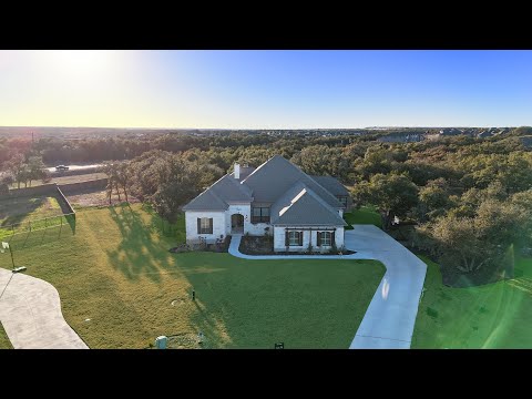 Georgetown, Texas Home on Massive 2.7 Acre Lot!