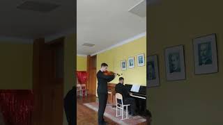 Hindemith "Der Schwanendreher" mvt.1