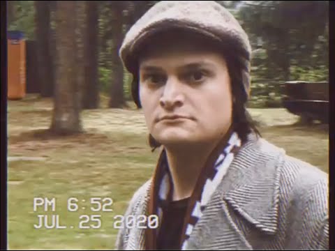 deHuc - The boy in grandpa's cap (Music Video)