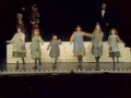 You Re Never Fully Dressed Without A Smile Annie 1977