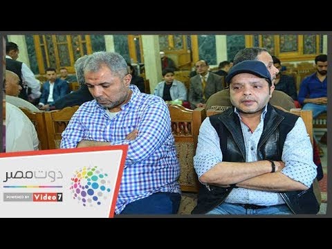 عمرو عبد الجليل يتلقي عزاء محمد نجم..وهنيدي أول الحاضرين