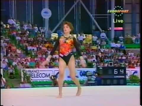 Andrea Molnar 🇭🇺 FX EF 9.787 1992 European Championships