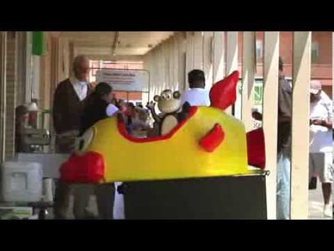 Jackass Presents: Bad Grandpa - 'Broken Ride' Clip