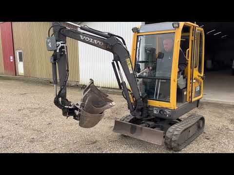 Video: Volvo EC15B minigraver 1