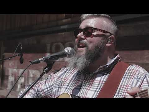 Tennessee Whiskey Dean Dillon and Linda Hargrove - The Junebugs