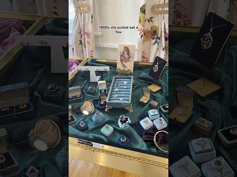 Treat yourself to a curated appointment with vintage jewels! #mjvjewelry #vintagejewelry